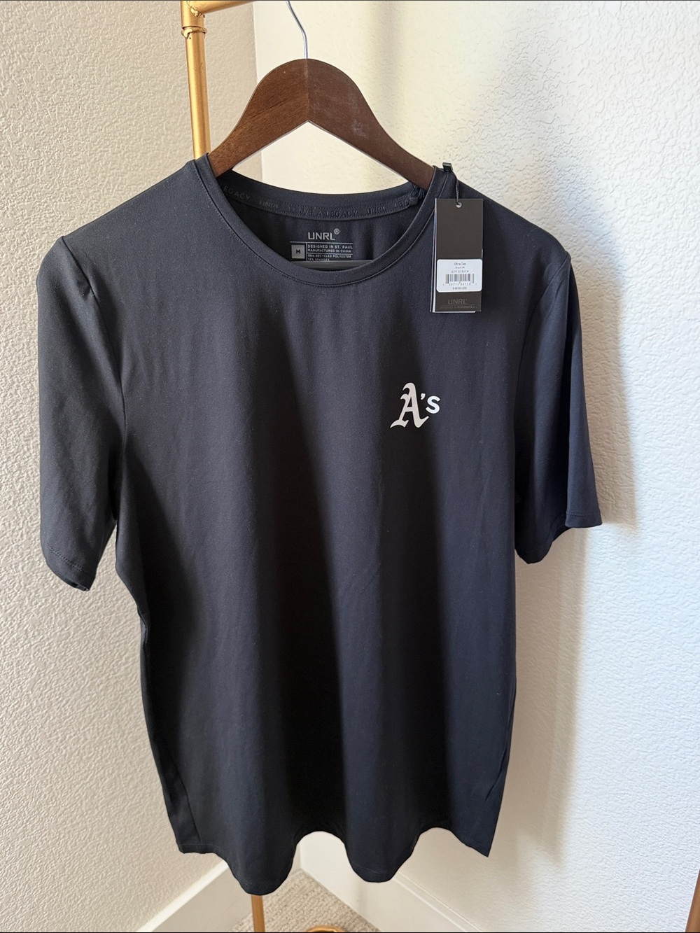 UNRL Black Short-Sleeve Crewneck T-Shirt A's Logo Baseball Oakland Las Vegas